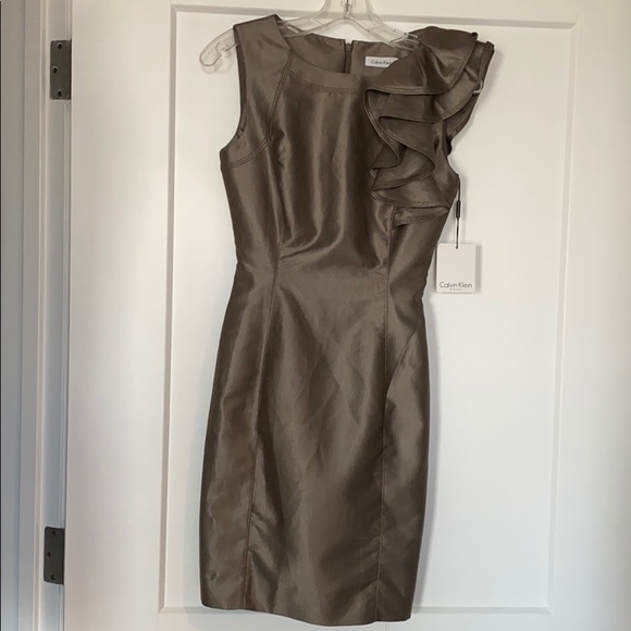 Calvin Klein Dresses & Skirts - Metallic fitted dress